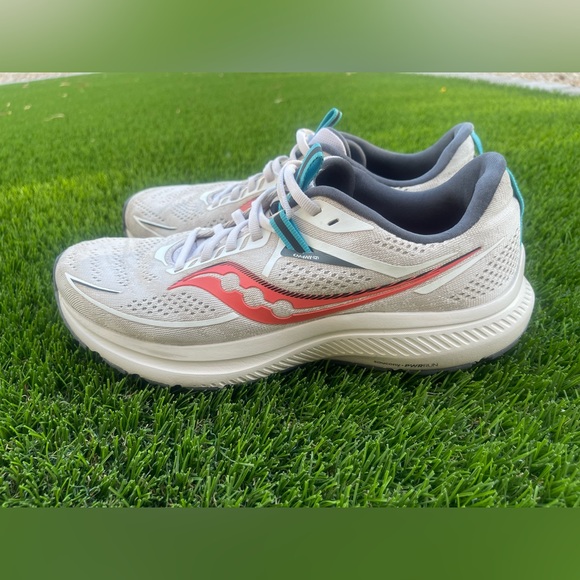 Saucony Omni 21 Women's Running Athletic Shoes Sneakers - Picture 2 of 9